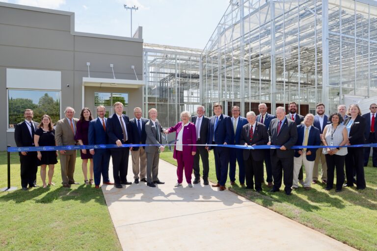 Alabama Governor at ribbon cutting ceremony