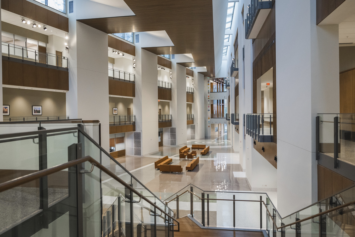 Ch 4 - page 6

U.S. Courthouse San Antonio